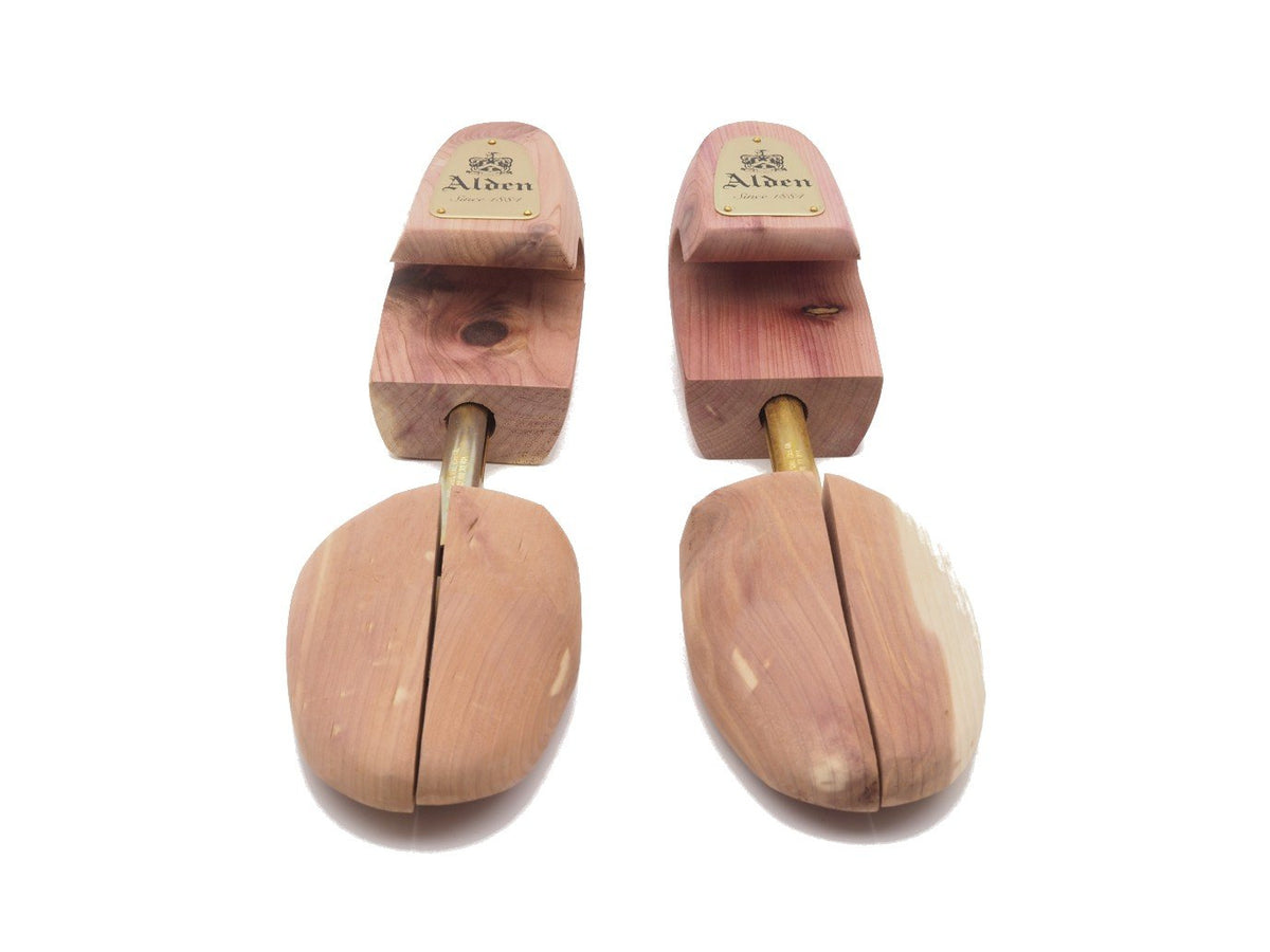 Front view of Alden cedar shoe trees