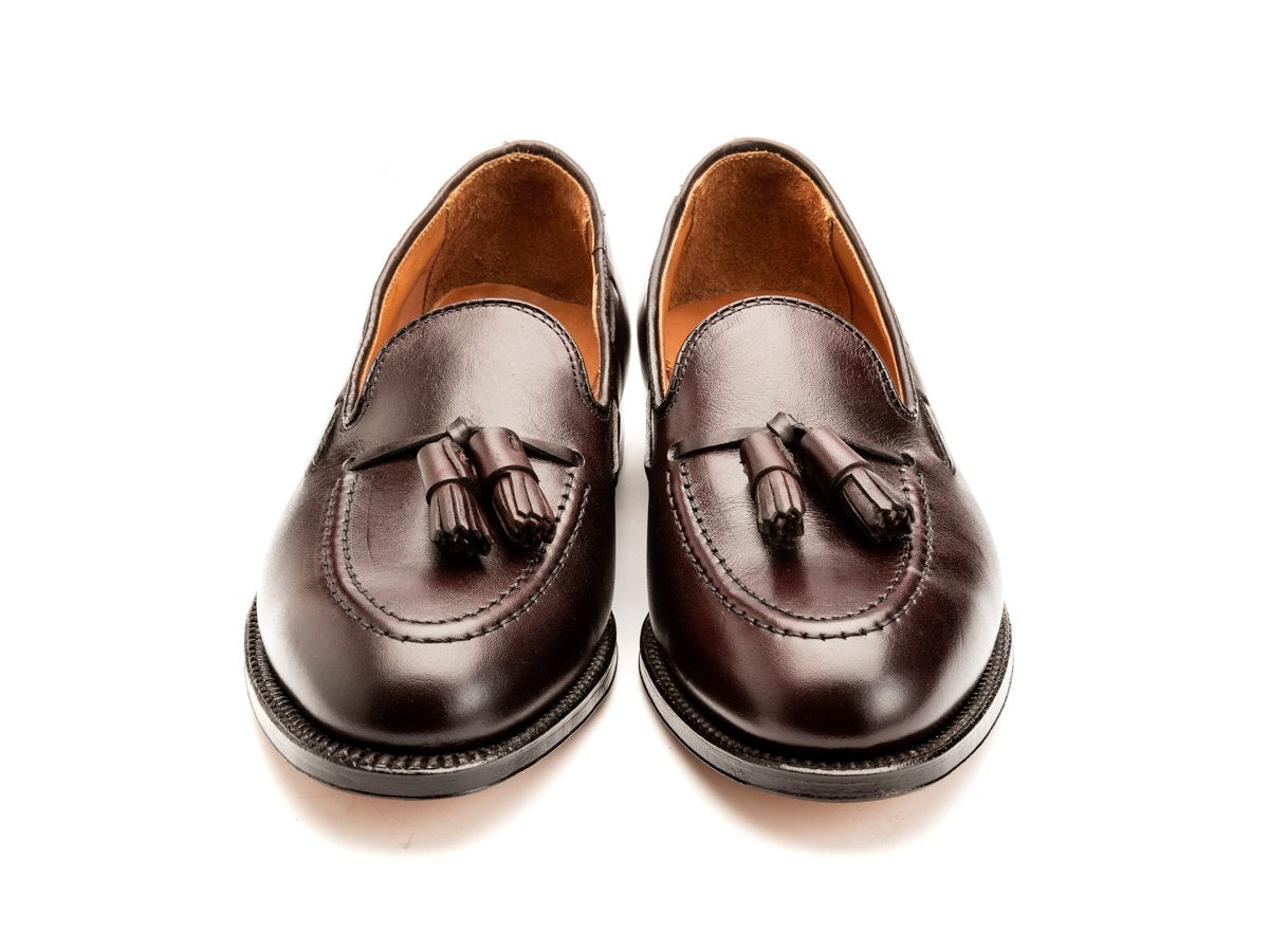Front view of E width Alden tassel moccasin loafer in burgundy calf