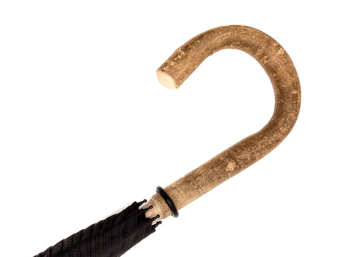Handle of solid ash Fox Umbrella with black canopy
