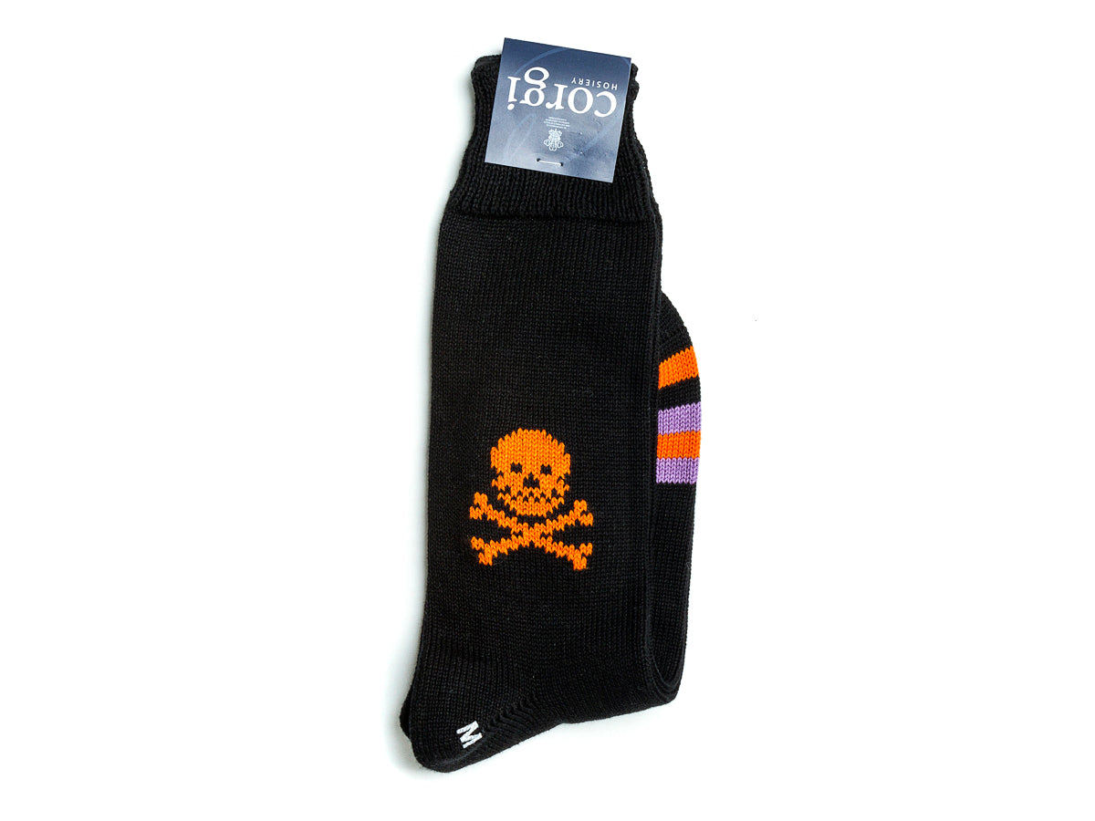 Large Skull Socks Black