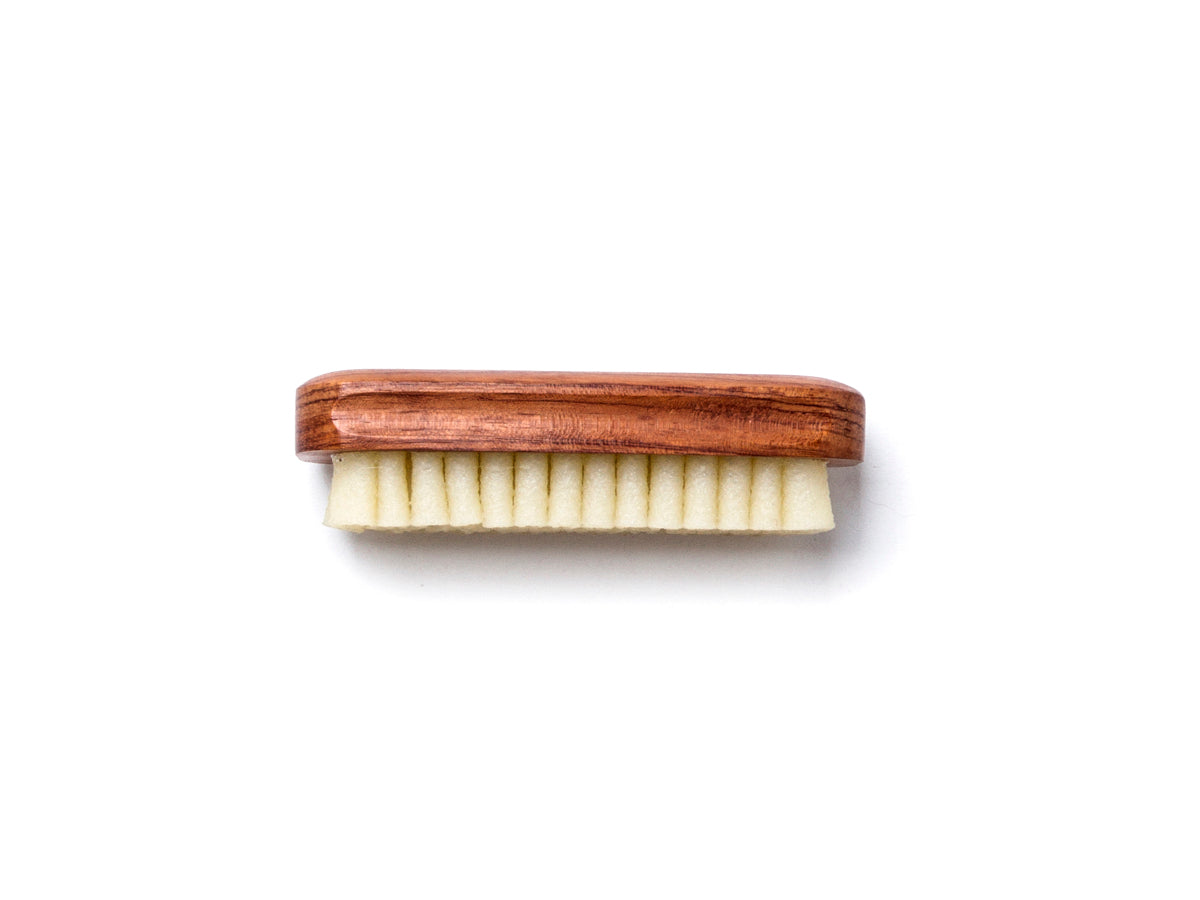 Gold Medal Bubinga Handle Crepe Brush for Suede Nubuck Double Monk