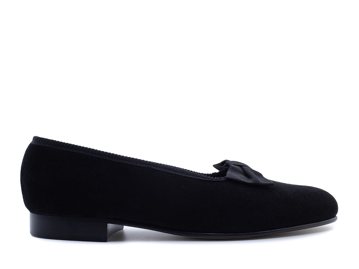 Opera Pump Black Suede