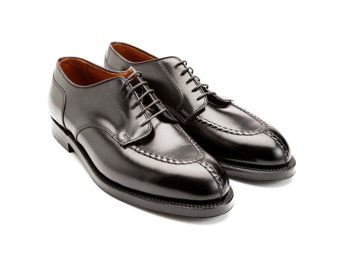 Front angle view of E width Alden Norwegian split toe blucher shoes in black calf