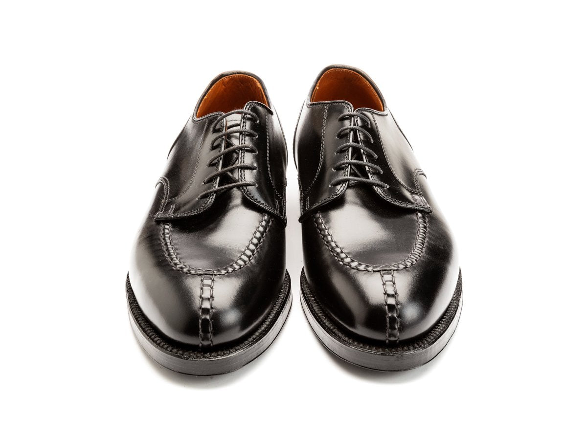 Front view of E width Alden Norwegian split toe blucher shoes in black calf