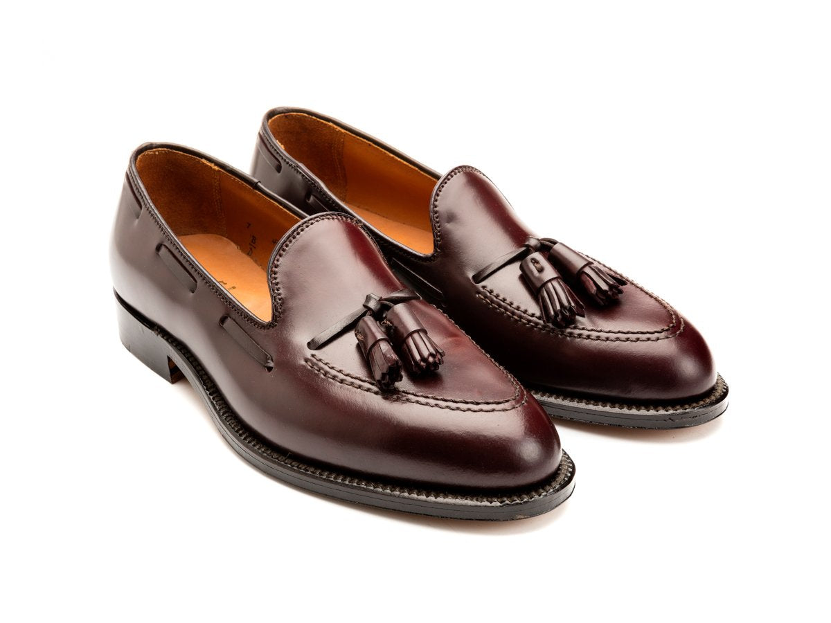 Front angle view of Alden tassel moccasin loafer in color 8 shell cordovan