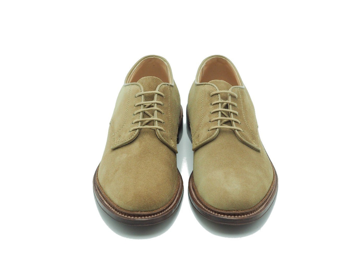 Front view of Alden unlined Dover plain toe blucher shoes in tan suede