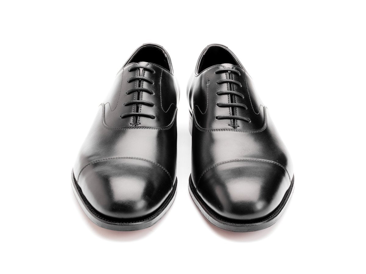 Front view of D width Edward Green Chelsea 202 plain captoe oxford shoes in black calf