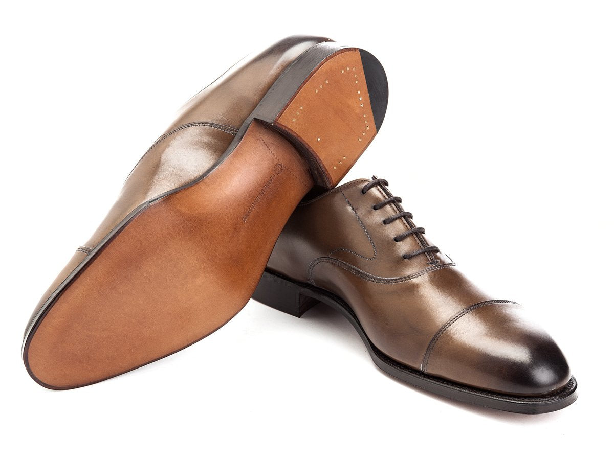 Leather sole of Edward Green Chelsea plain captoe oxford shoes in dark oak antique calf