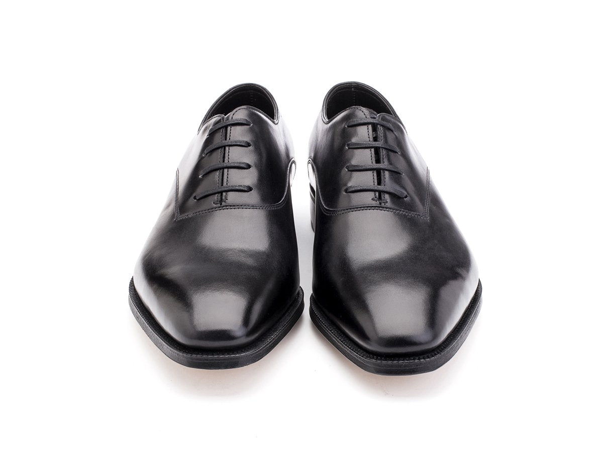 Front view of EE width John Lobb Beckett plain toe oxford shoes in black calf